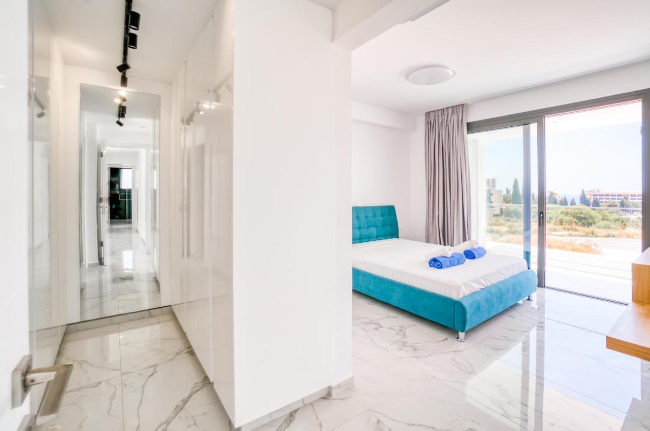 Villa Arsinoe By Ezoria Villas Coral Bay Exterior photo