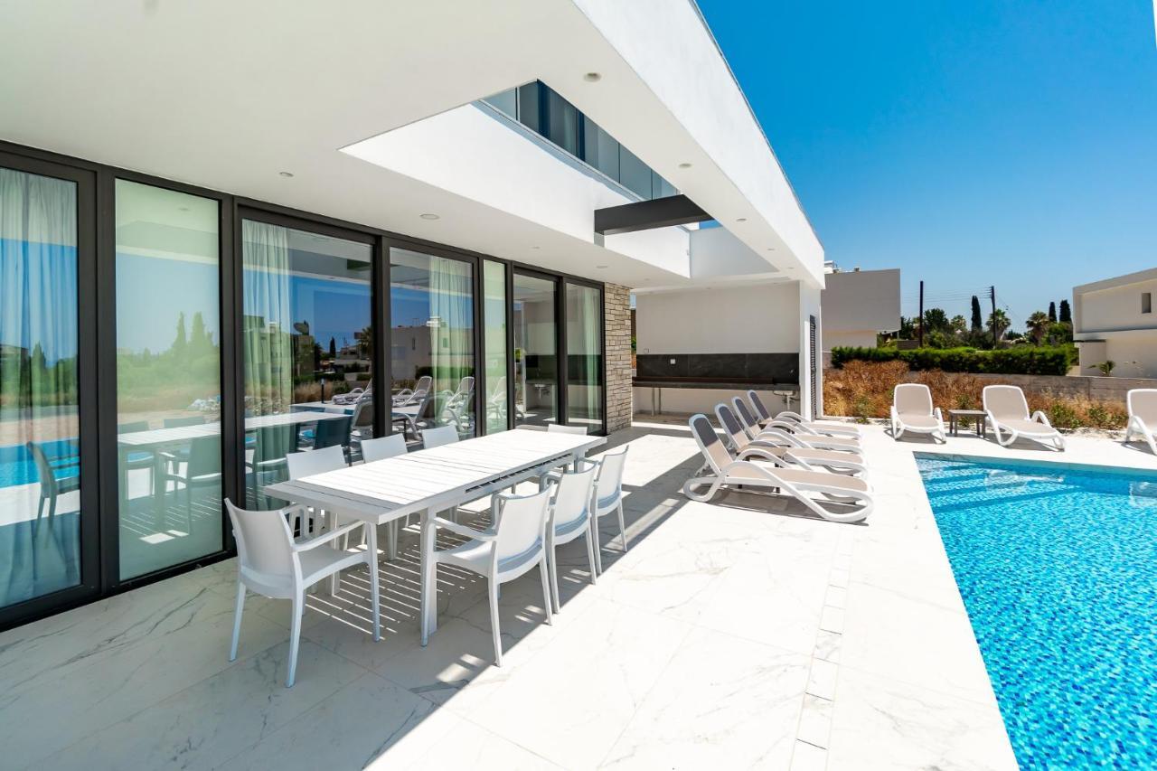 Villa Arsinoe By Ezoria Villas Coral Bay Exterior photo